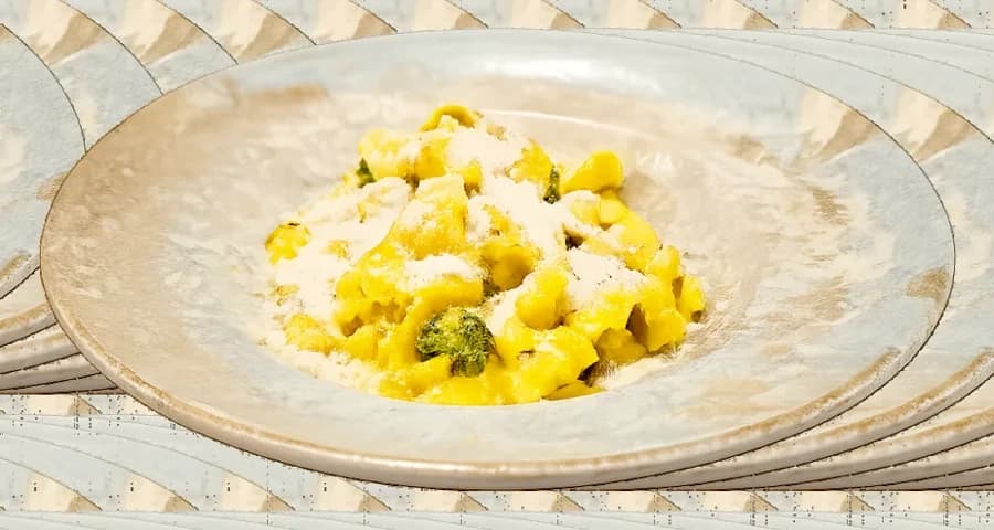 Спаначени равиоли с пиле, броколи и френски сирена